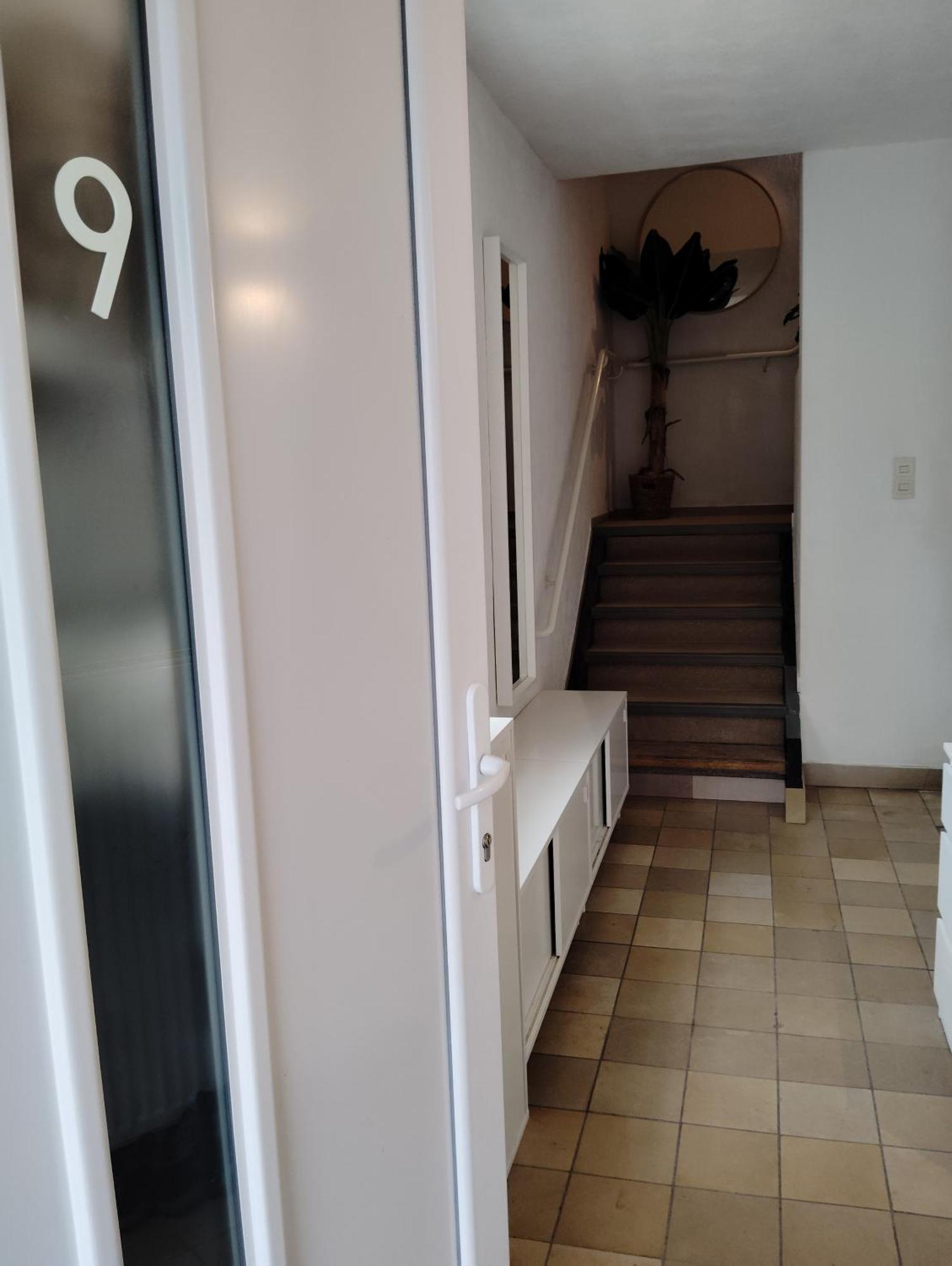 Hamburg Studio Fuer Bis Zu 4 Personen Exterior photo